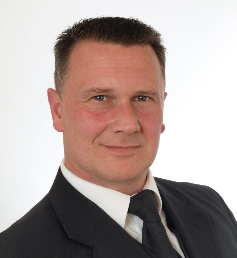 Bestattungsmitarbeiter Heiko Marche